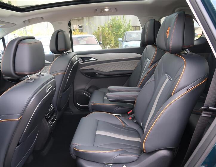 Dongfeng U-Tour 20