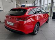 Hyundai i30 4