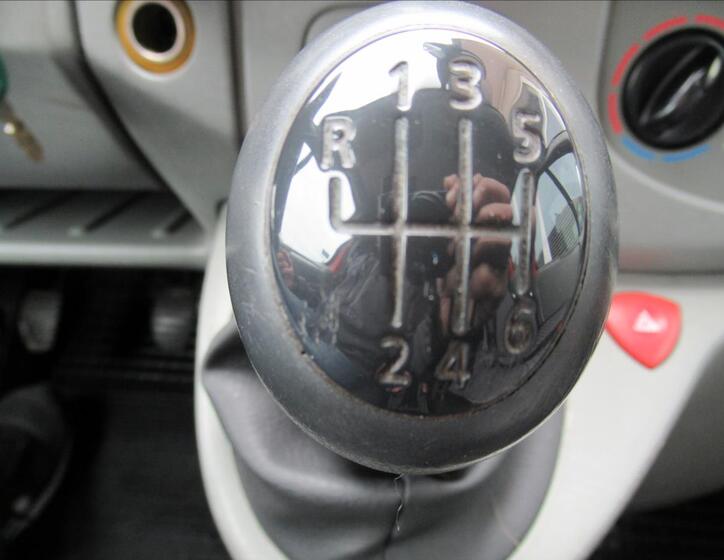 Renault Trafic 15