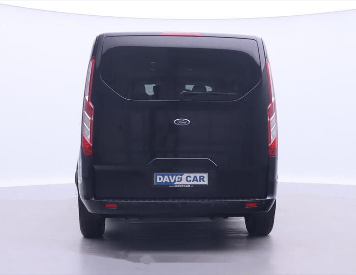 Ford Tourneo Custom 6