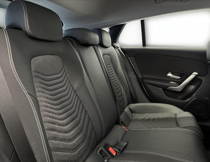 Mercedes-Benz CLA 19