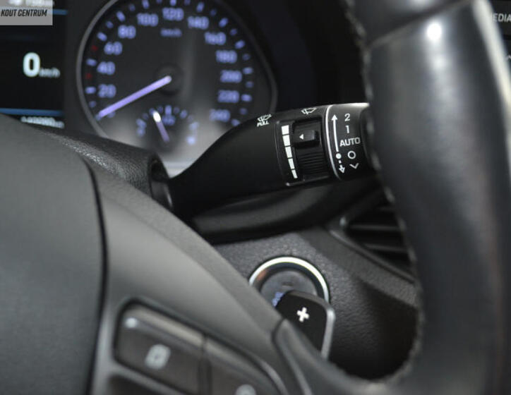 Hyundai i30 39