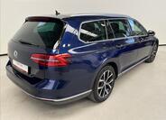 Volkswagen Passat 2