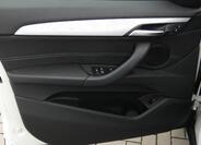 BMW X1 8