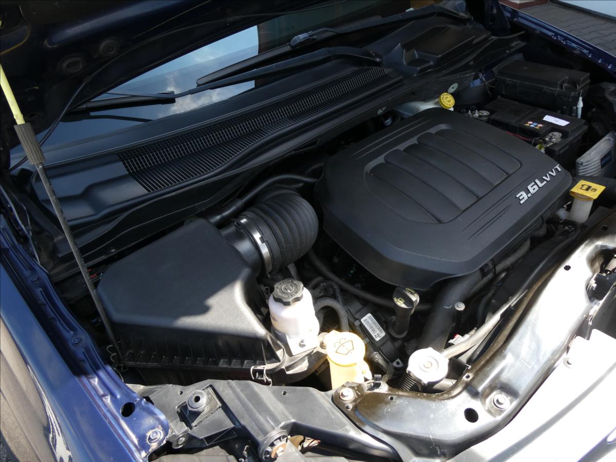 Chrysler Town & Country