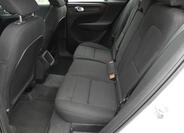 Volvo XC40 18