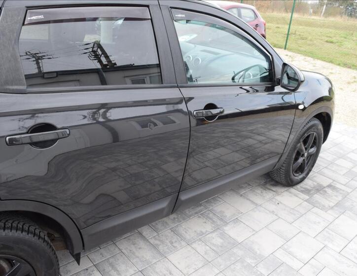 Nissan Qashqai 11