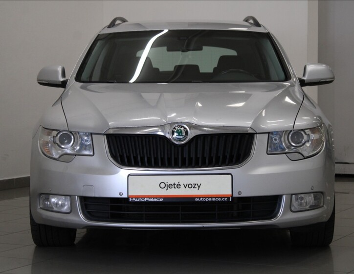 Škoda Superb 2