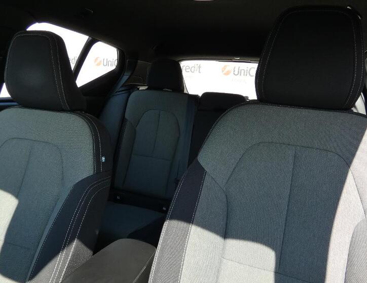 Volvo XC40 7