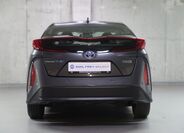 Toyota Prius 6