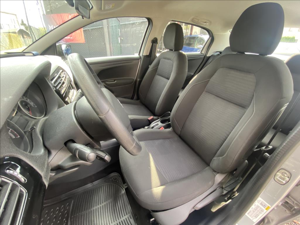 Peugeot 301