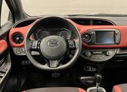 Toyota Yaris 5