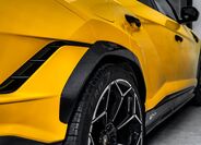 Lamborghini Urus 14