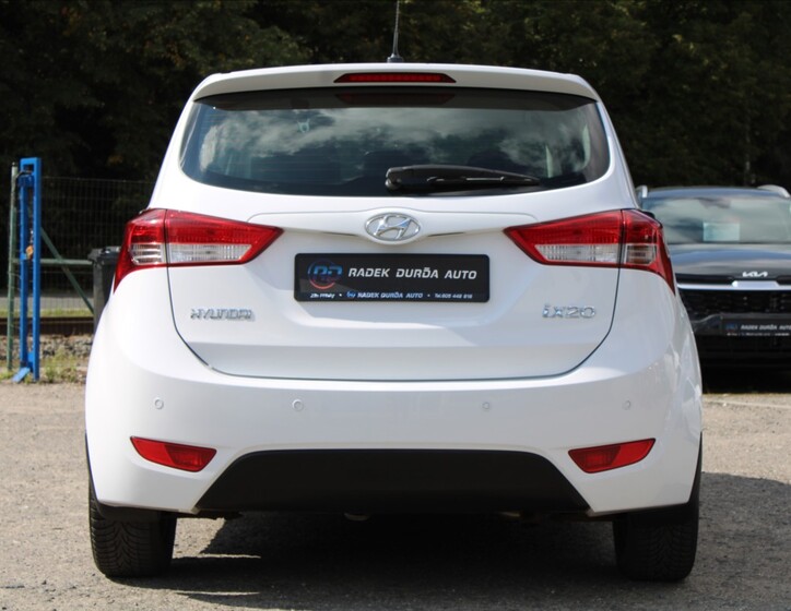 Hyundai ix20 6