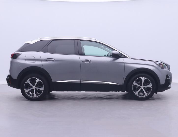 Peugeot 3008 8