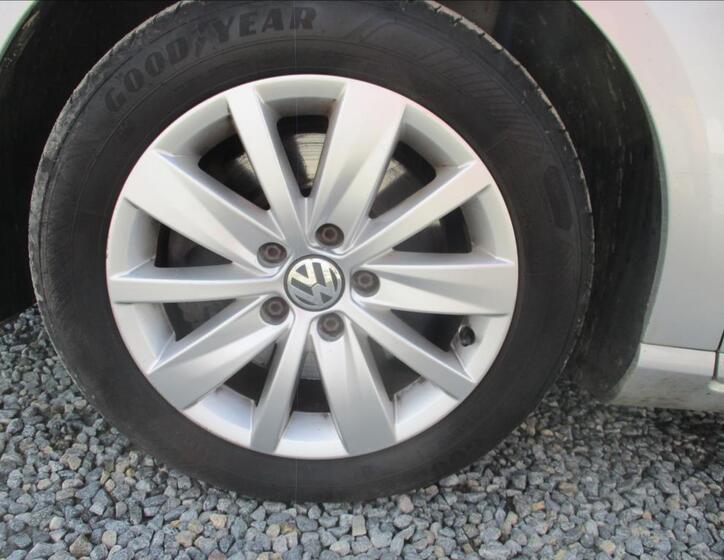 Volkswagen Passat 31