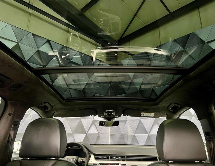 Audi Q7 29