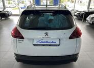 Peugeot 2008 5