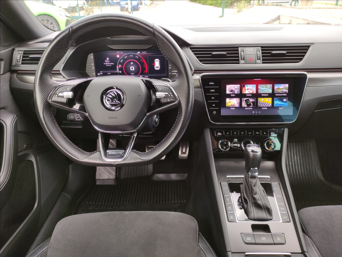 Škoda Superb