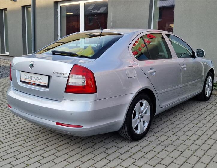Škoda Octavia 10