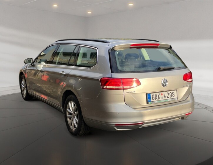 Volkswagen Passat 4