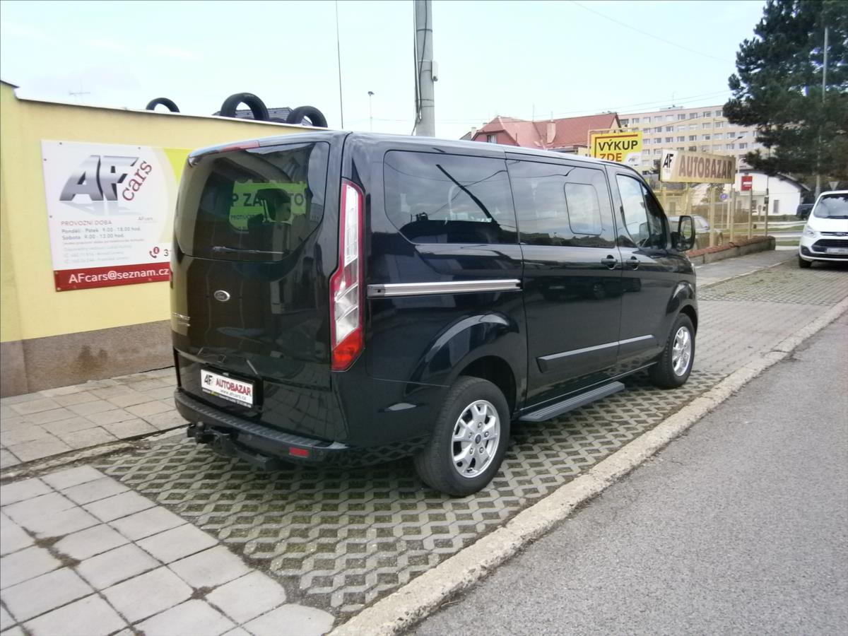 Ford Tourneo Custom
