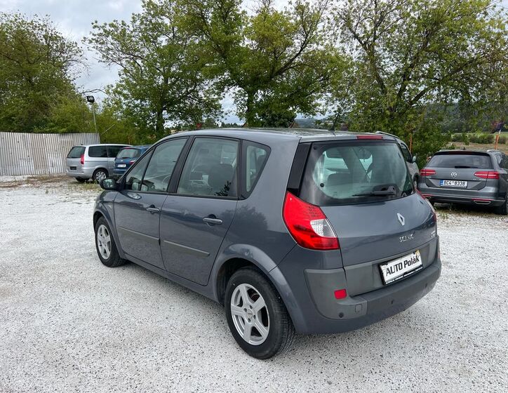 Renault Scénic 13