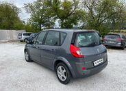 Renault Scénic 13