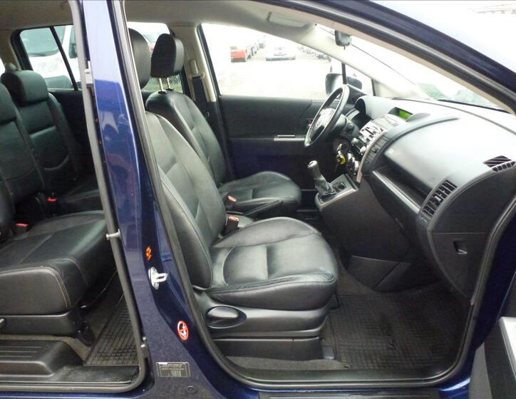Mazda 5 26