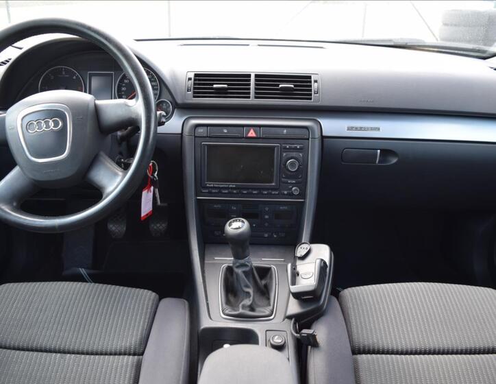 Audi A4 25