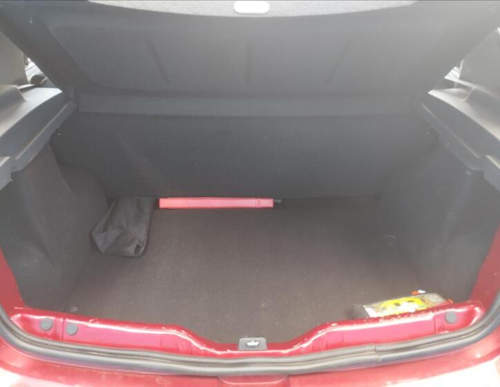 Dacia Sandero 13