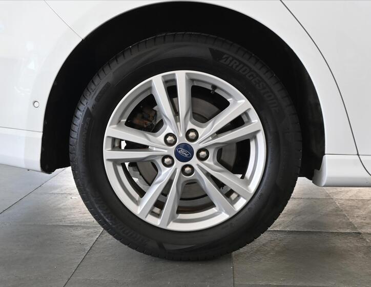 Ford S-MAX 33