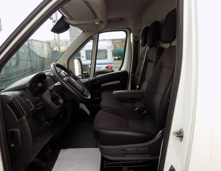 Peugeot Boxer 11