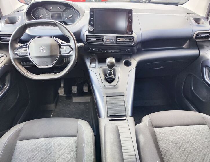 Peugeot Rifter 7