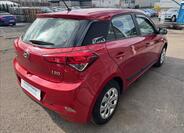 Hyundai i20 9