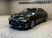 Lexus ES 300h 1