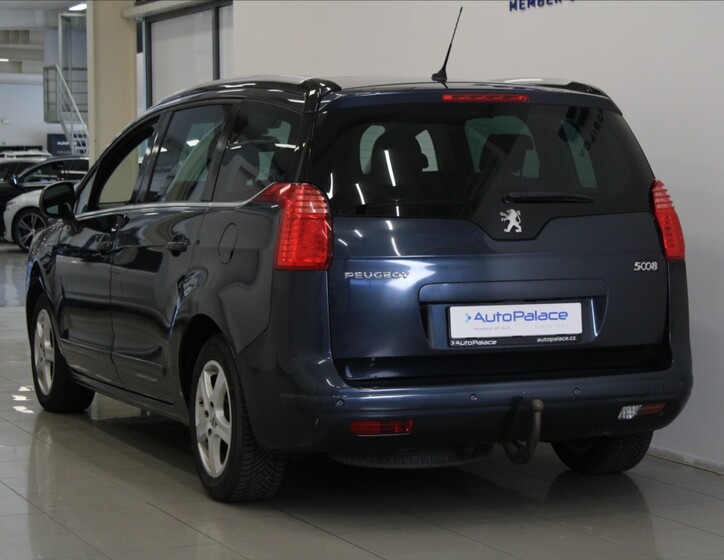 Peugeot 5008 3