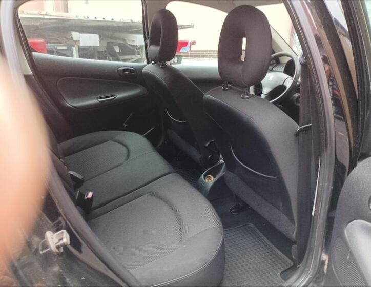Peugeot 206 10