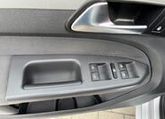 Volkswagen Touran 11