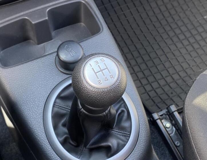 Suzuki SX4 21