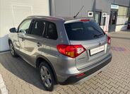 Suzuki Vitara 6