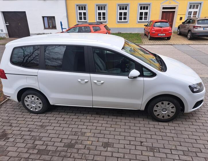 Seat Alhambra 9