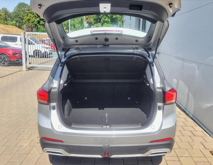 MG ZS 7