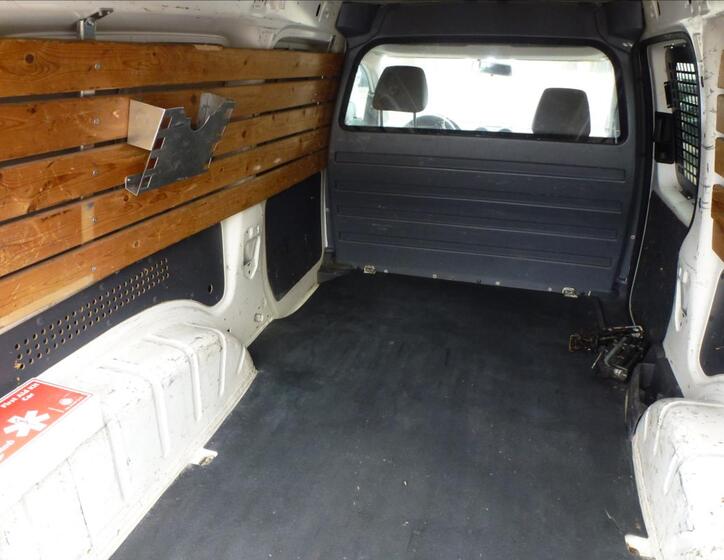 Volkswagen Caddy 19
