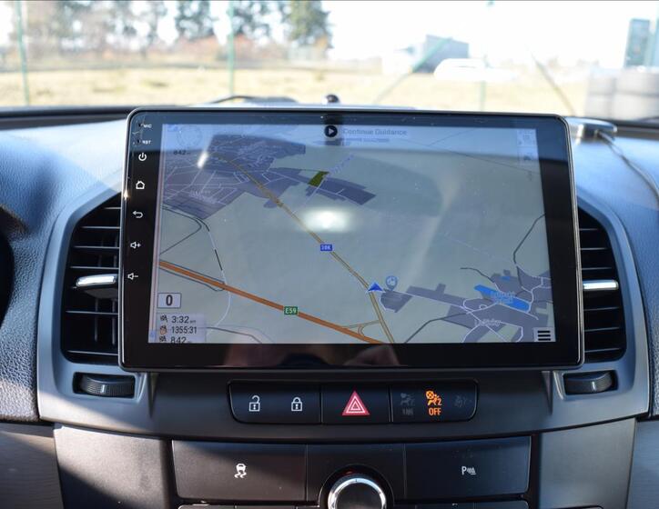 Opel Insignia 38