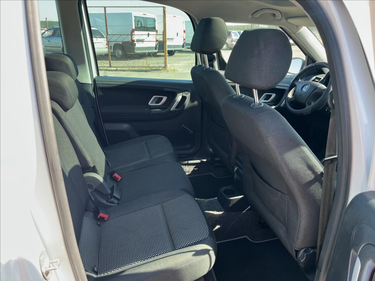 Škoda Roomster