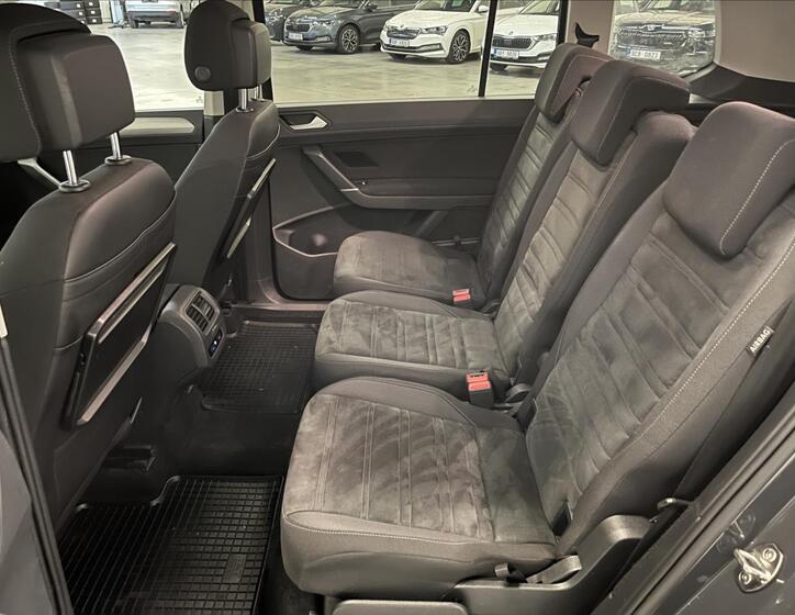 Volkswagen Touran 21