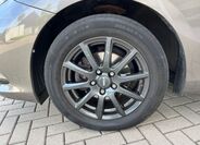 Toyota Auris 24