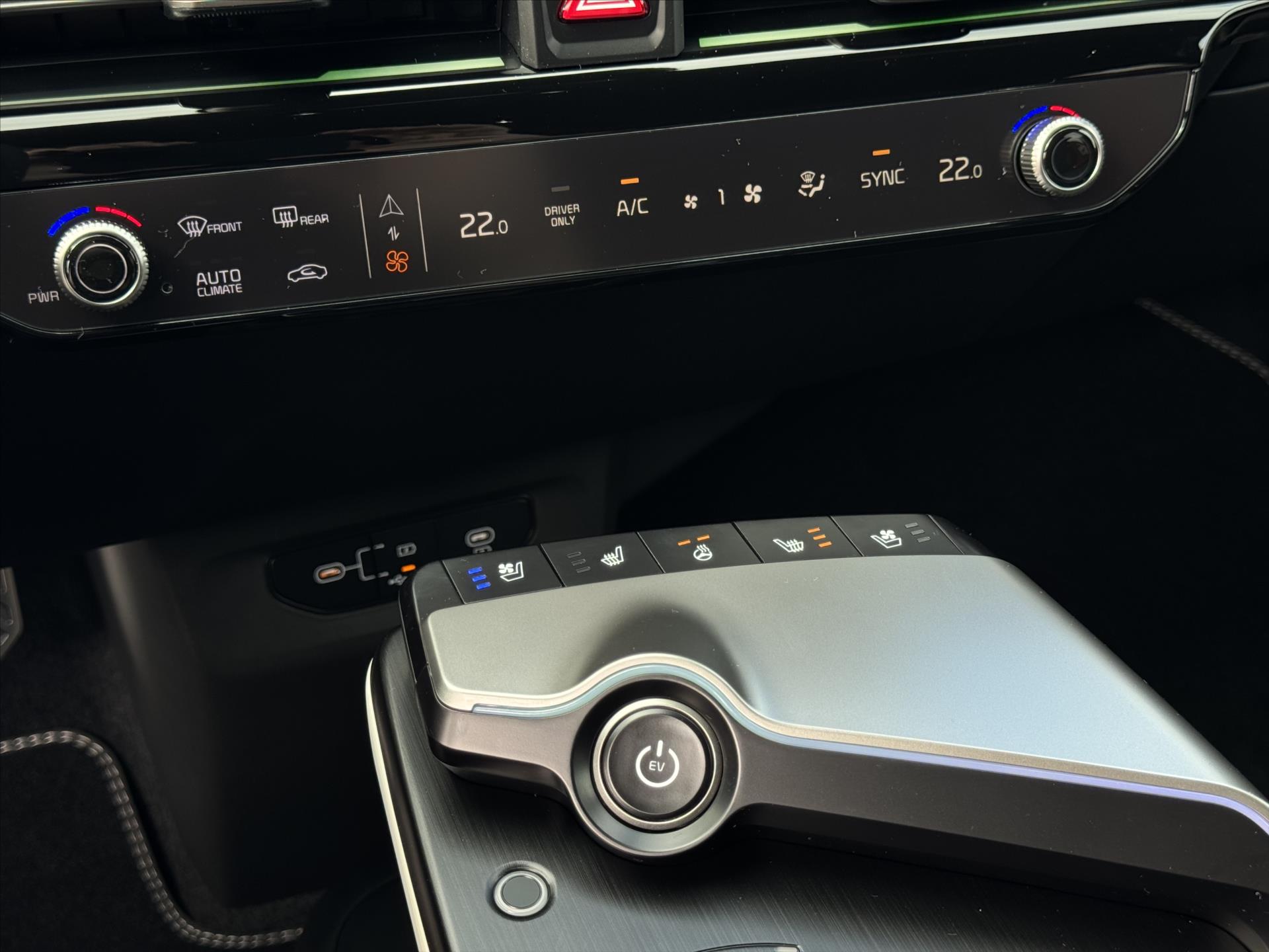 KIA EV6