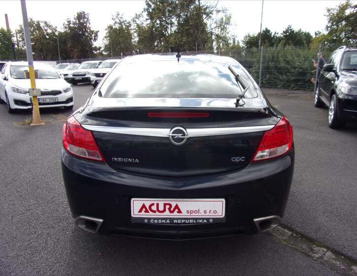 Opel Insignia 4